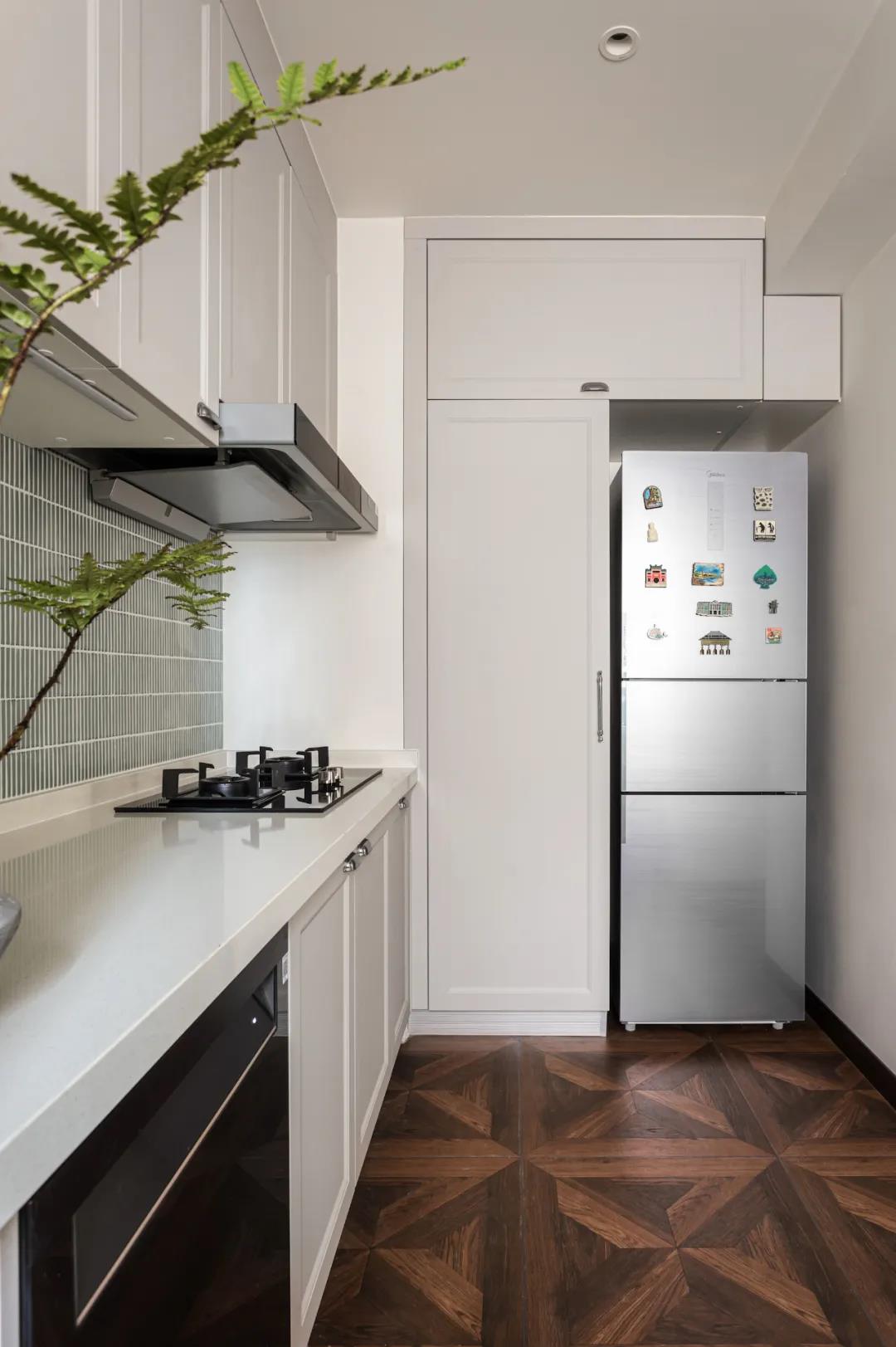 約朋友來喝下午茶，65㎡小戶型把時髦玩的溜溜的~ 