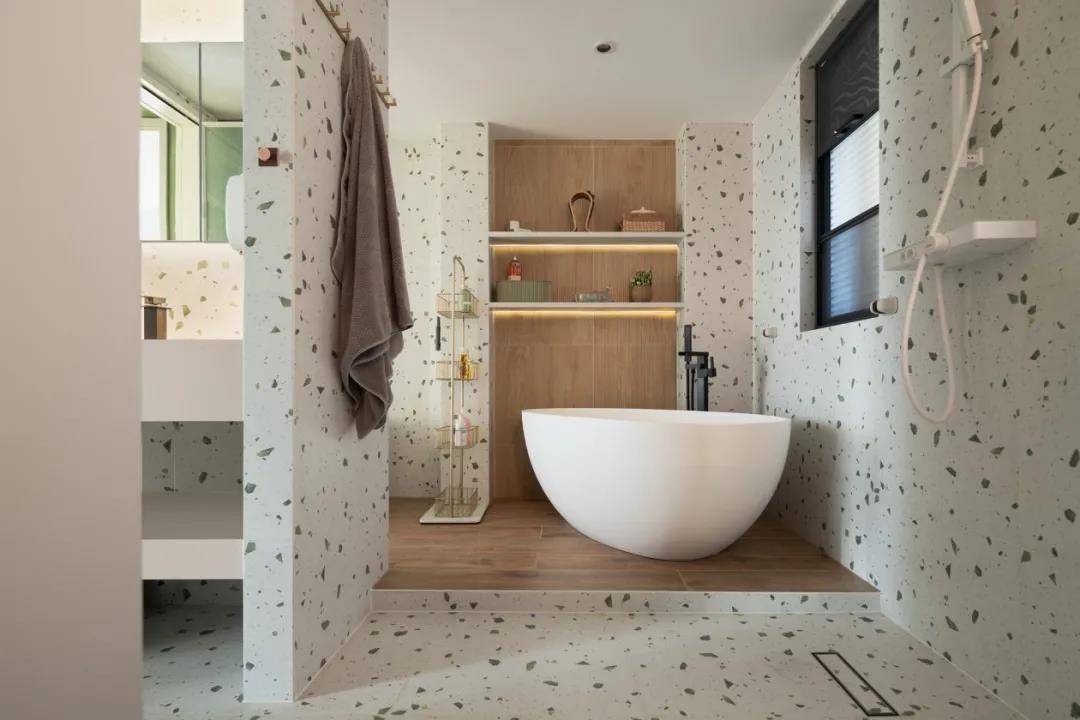 咱就是說，93㎡小三居改成一居，看完我直呼好家伙~	