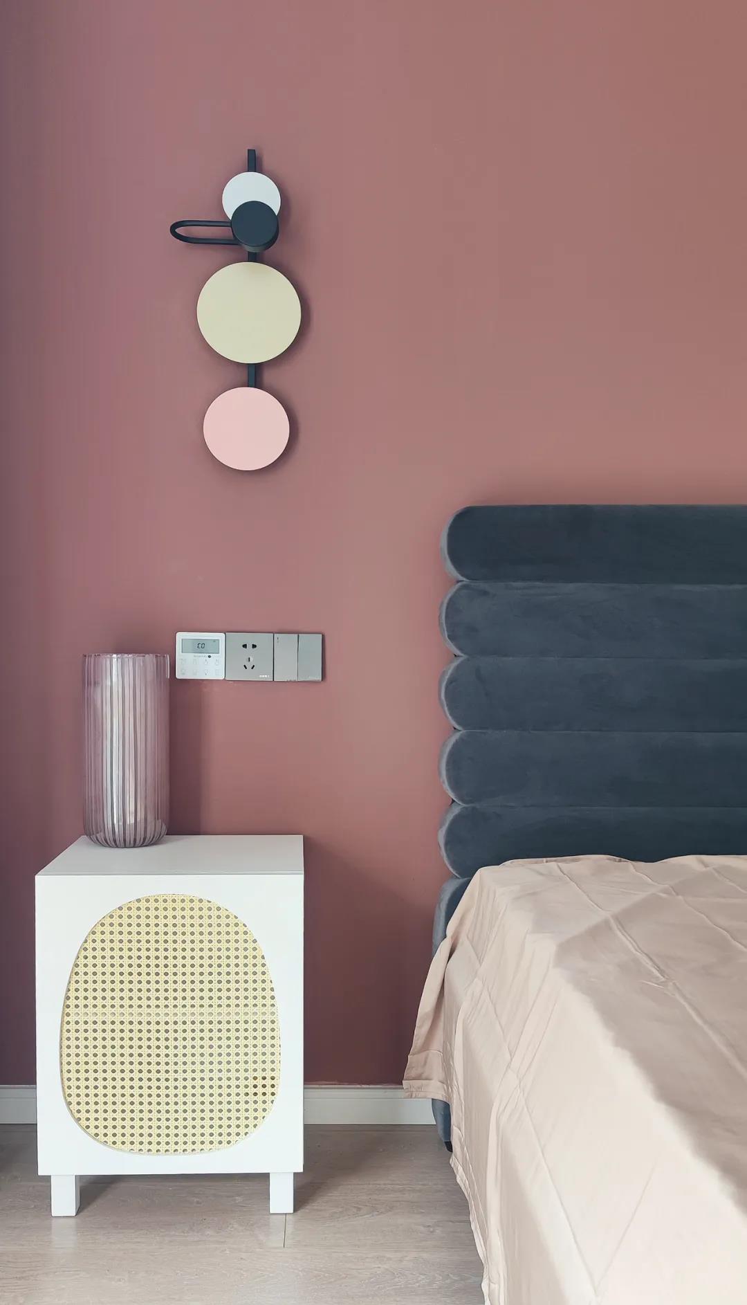 獨(dú)立套間、休閑書吧、頂樓陽臺(tái)，這個(gè)復(fù)式房超全能！