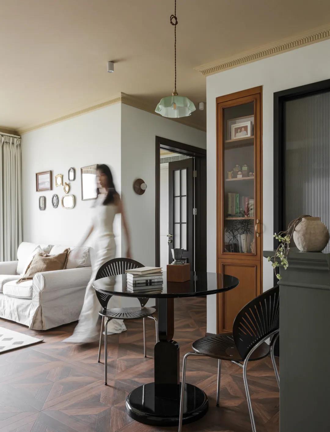 約朋友來喝下午茶，65㎡小戶型把時髦玩的溜溜的~ 