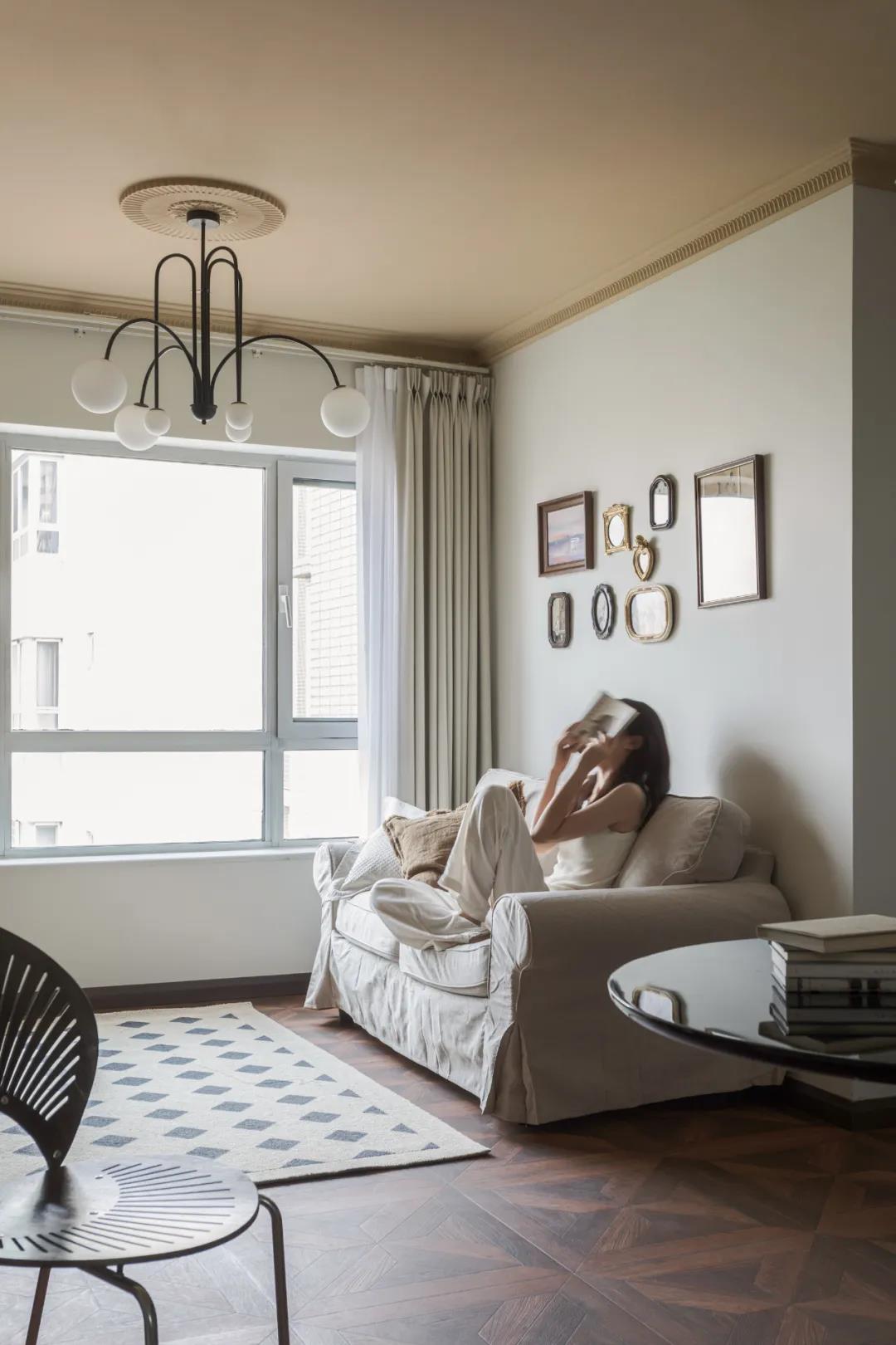 約朋友來喝下午茶，65㎡小戶型把時髦玩的溜溜的~ 