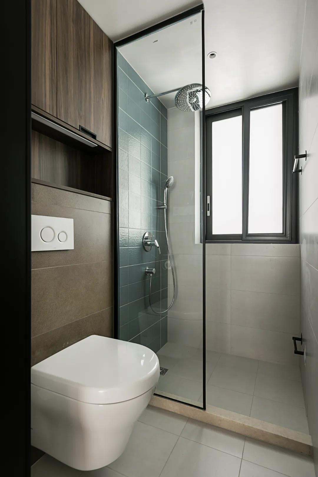 客廳打造攀巖墻、主臥隔出衣帽間，這家舊房超會改	