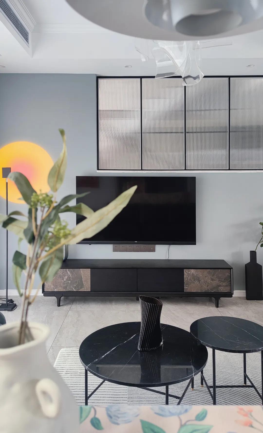 獨(dú)立套間、休閑書吧、頂樓陽臺(tái)，這個(gè)復(fù)式房超全能！