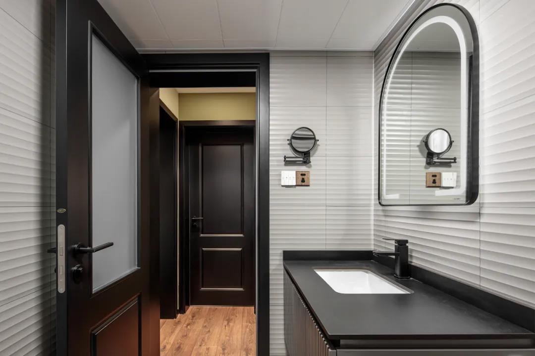 80㎡復(fù)古風(fēng)丨一人一寵一世界，解鎖獨(dú)居生活的Freedom