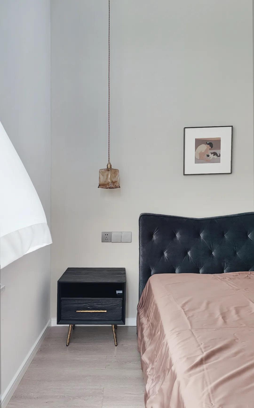 獨(dú)立套間、休閑書吧、頂樓陽臺(tái)，這個(gè)復(fù)式房超全能！