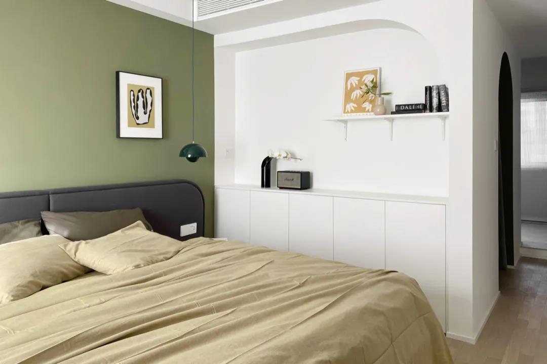 創(chuàng)業(yè)夫妻窮裝修，拱形門+奶油風(fēng)，入住10年不過時(shí)	