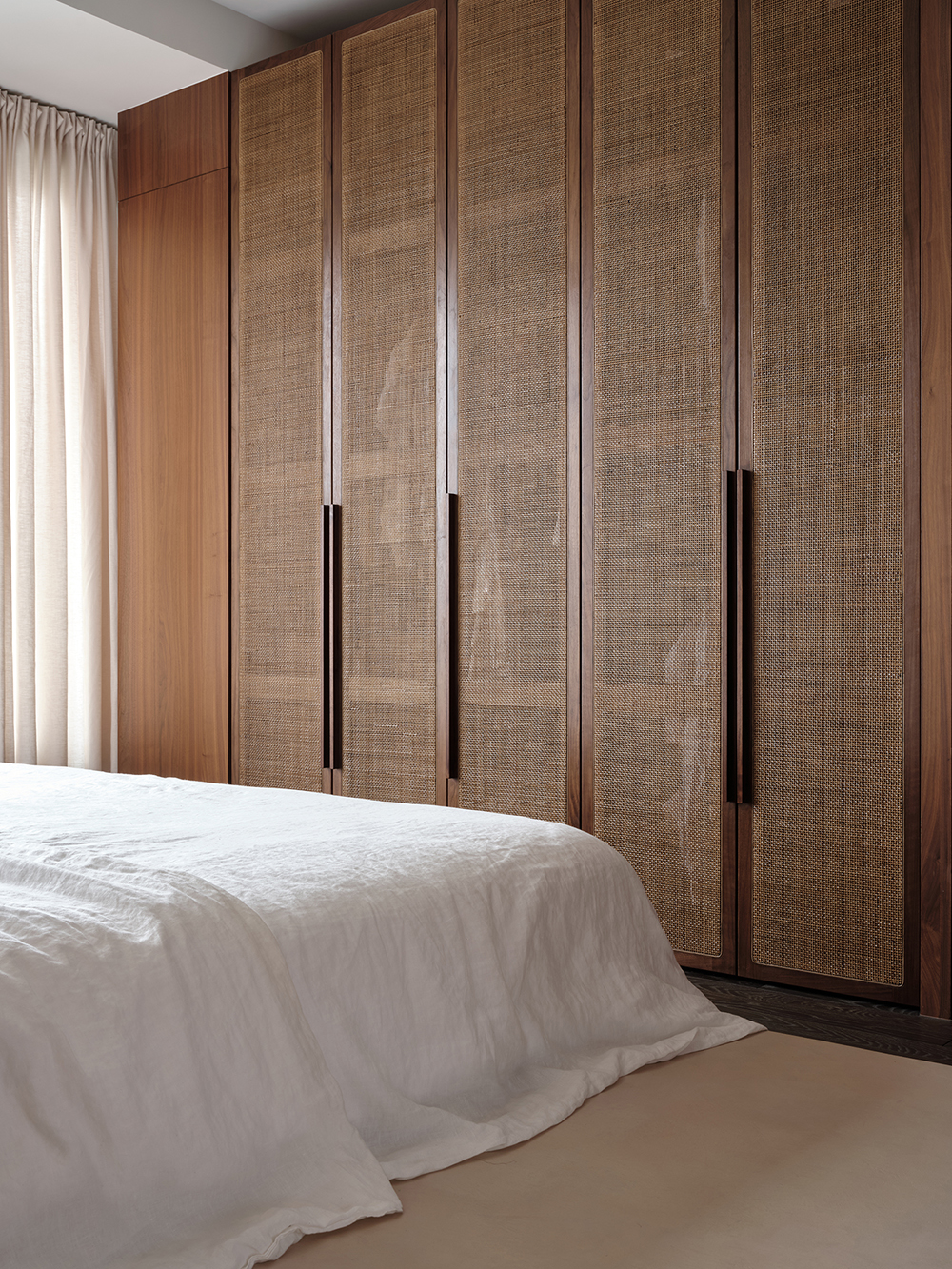 海歸建筑設(shè)計師的大膽住宅，將客廳打造成“房中房”