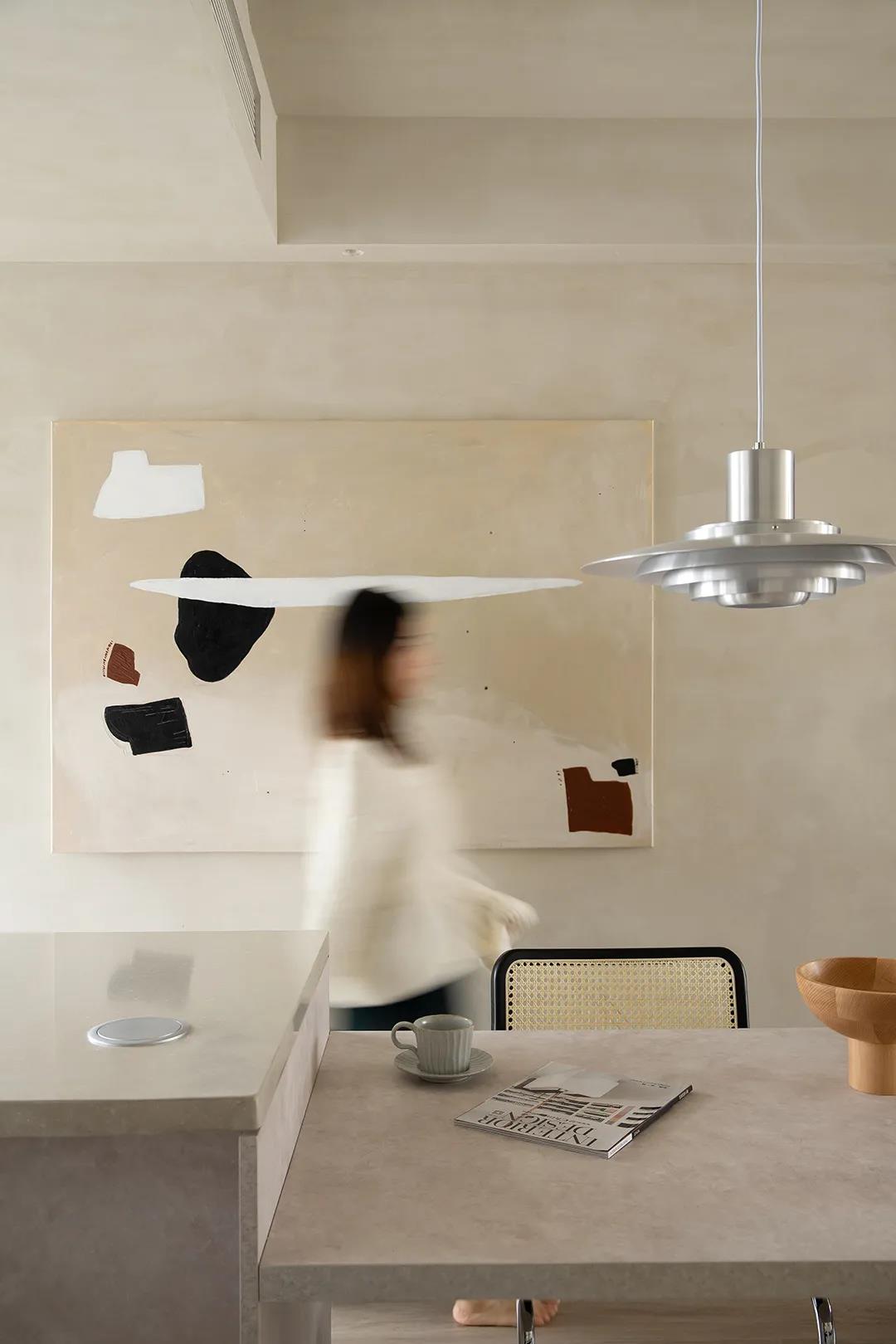 95㎡奶油宅搞出30㎡收納空間，再也不用哭著斷舍離	