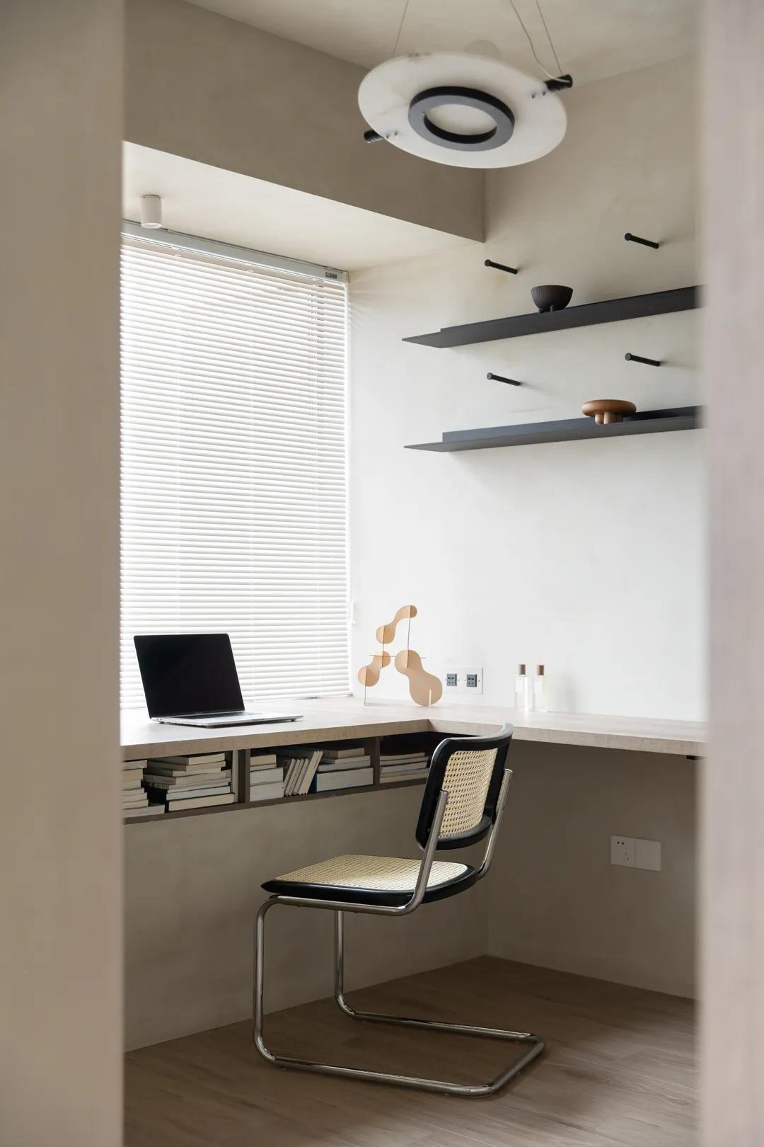 95㎡奶油宅搞出30㎡收納空間，再也不用哭著斷舍離	