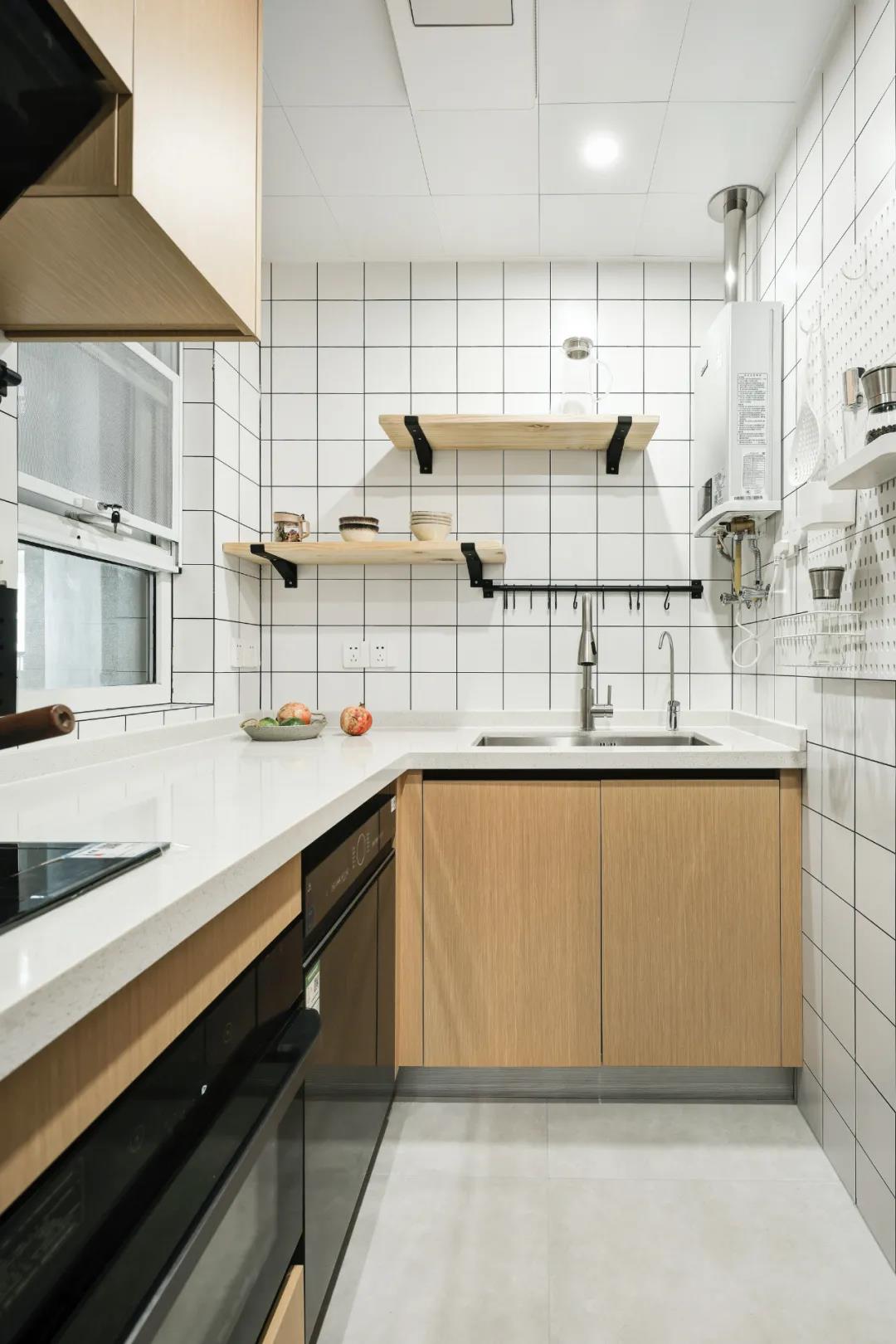 玄關吧臺餐廳＋禪意品茗客廳，枷鎖90㎡日式慢生活