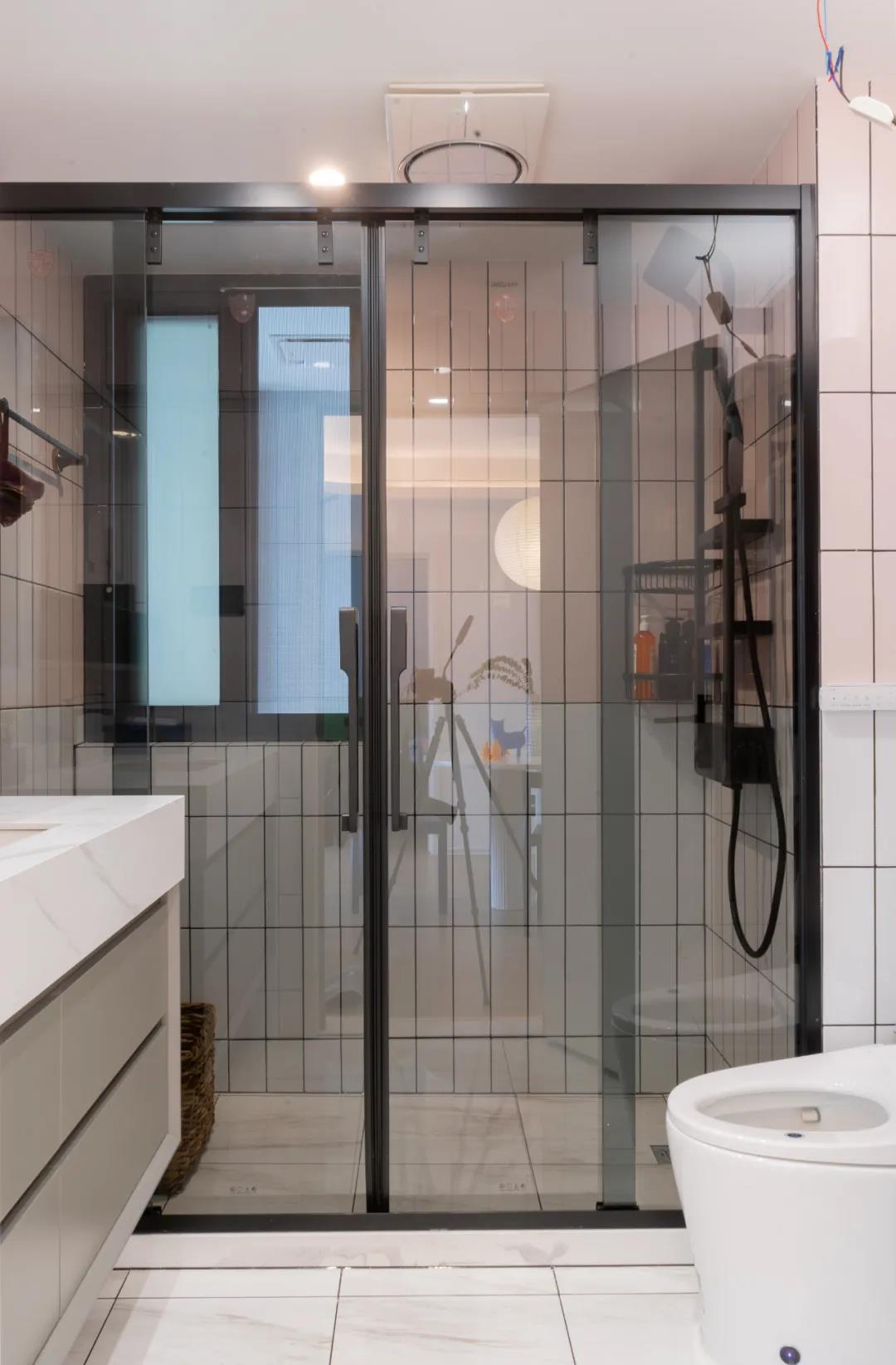 好設計丨昏暗的95㎡老房，竟改成「奶茶色」清新Home~