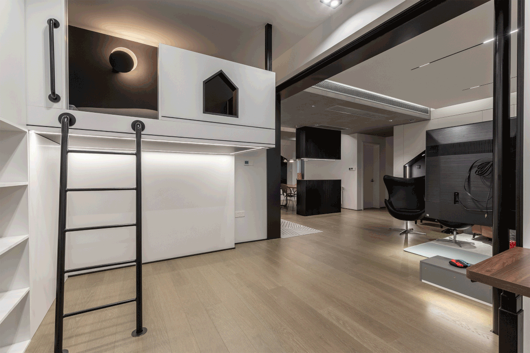 她家兒童房上床下桌+黑板墻，書房更有“小木屋”~