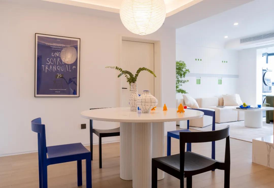 好設計丨昏暗的95㎡老房，竟改成「奶茶色」清新Home~