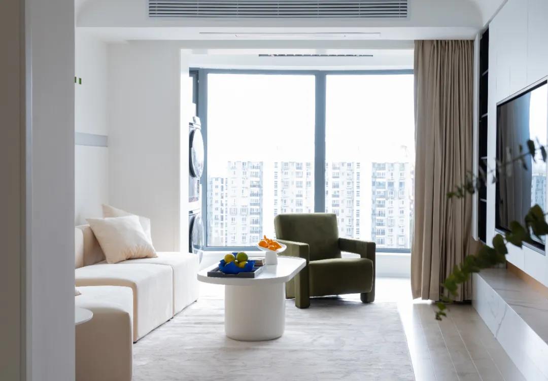 好設計丨昏暗的95㎡老房，竟改成「奶茶色」清新Home~