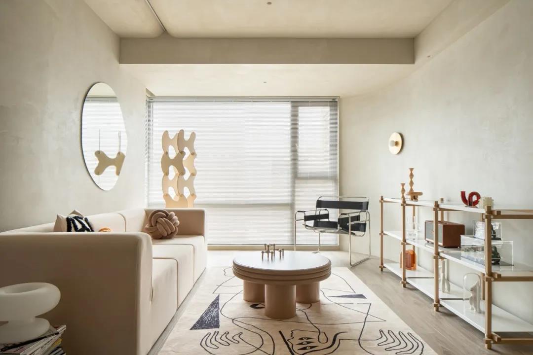 95㎡奶油宅搞出30㎡收納空間，再也不用哭著斷舍離	