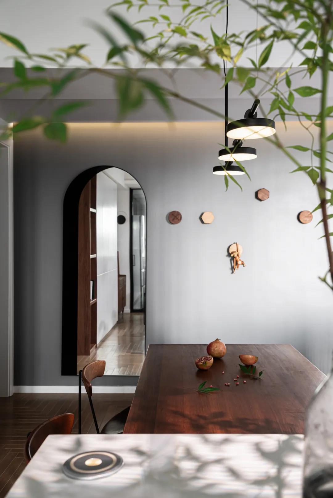 無玄關這樣裝美上天，LDK+玻璃書房，舒適度滿分答卷！