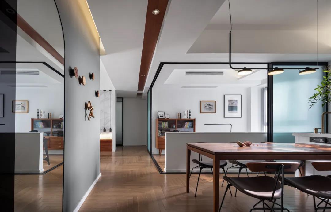 無玄關這樣裝美上天，LDK+玻璃書房，舒適度滿分答卷！