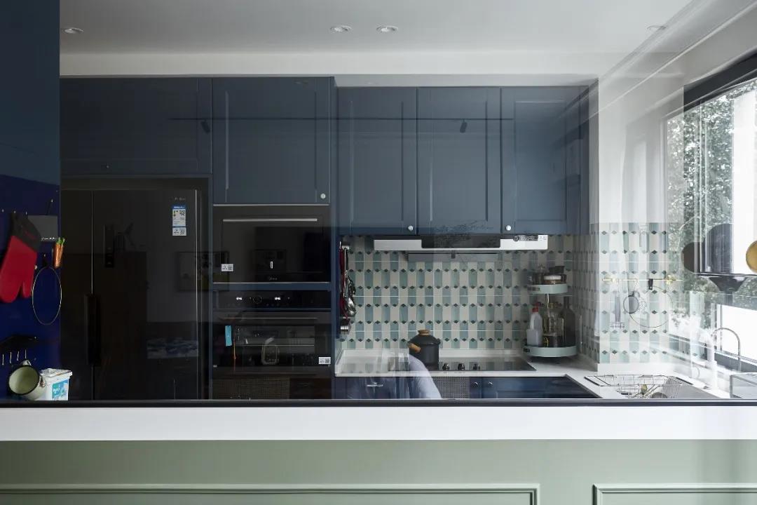 穿越民國劇場品質宅，83㎡老破舊變身「古典生活館」