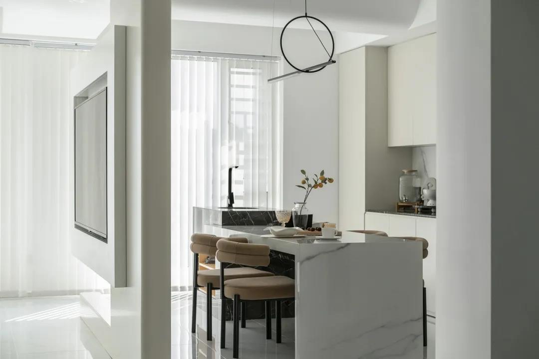 極簡風(fēng)＝純白？處女座屋主用140㎡揭曉【純凈氣質(zhì)美】	