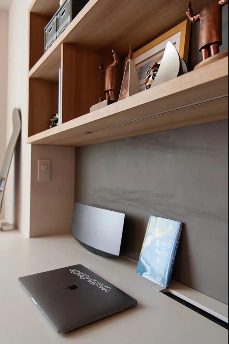 她家和風80㎡「元宇宙兒童房」上床下柜，墻上還開洞？