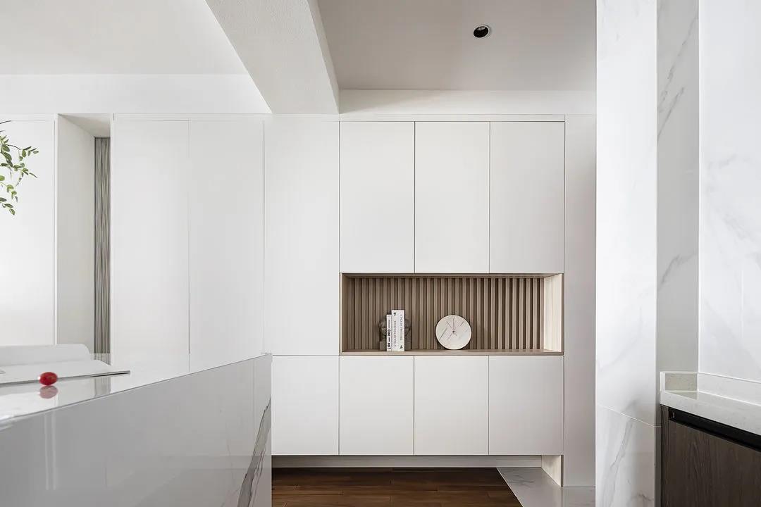 她家「LDK&開放廚房&走廊衣帽間」功能主義發(fā)揮極致~	