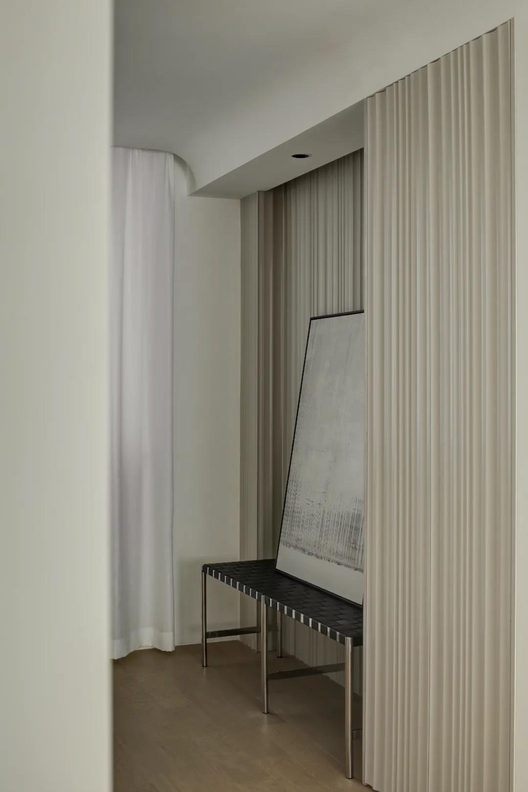 新時(shí)代夫妻的143㎡『黑白質(zhì)感家』，開(kāi)啟心動(dòng)模式~