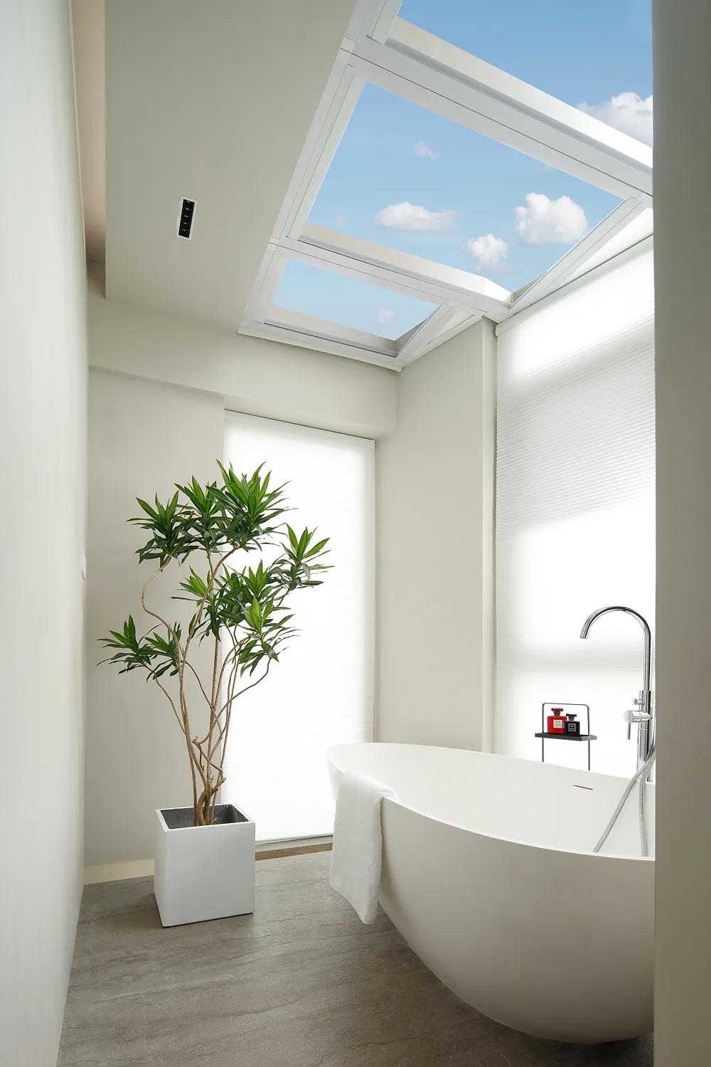 獨居房LV10玩家：112㎡客廳圖書館+露天浴室の詩意幸福