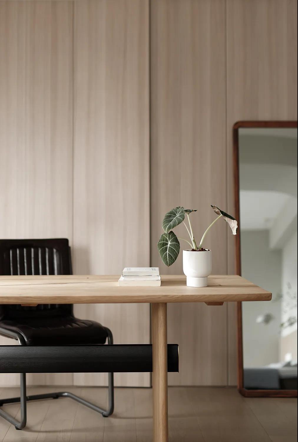 獨居房LV10玩家：112㎡客廳圖書館+露天浴室の詩意幸福