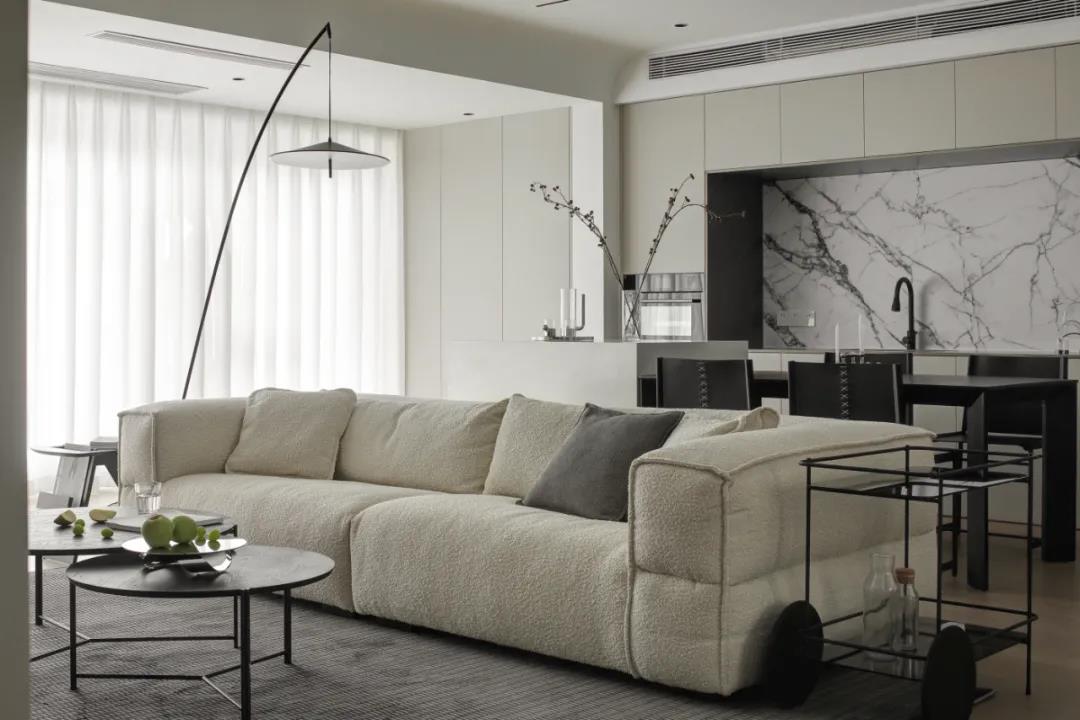 新時(shí)代夫妻的143㎡『黑白質(zhì)感家』，開(kāi)啟心動(dòng)模式~