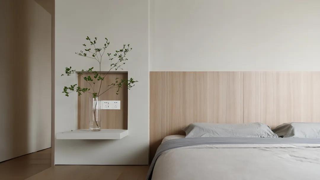 獨居房LV10玩家：112㎡客廳圖書館+露天浴室の詩意幸福