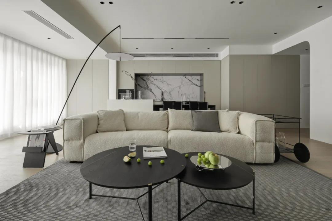 新時(shí)代夫妻的143㎡『黑白質(zhì)感家』，開(kāi)啟心動(dòng)模式~