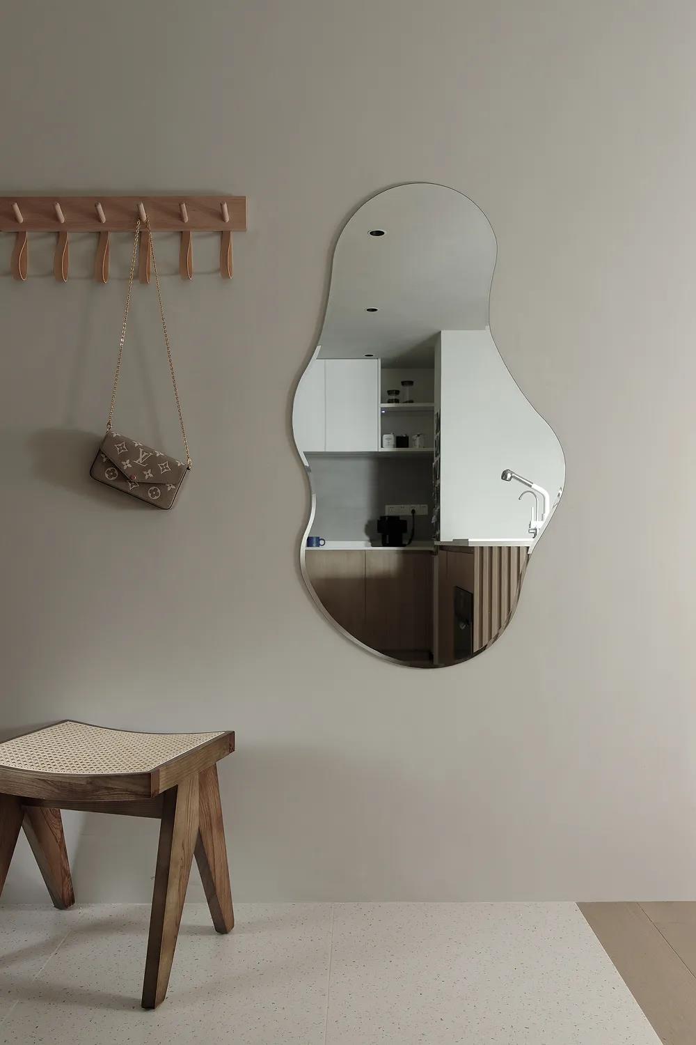 獨居房LV10玩家：112㎡客廳圖書館+露天浴室の詩意幸福