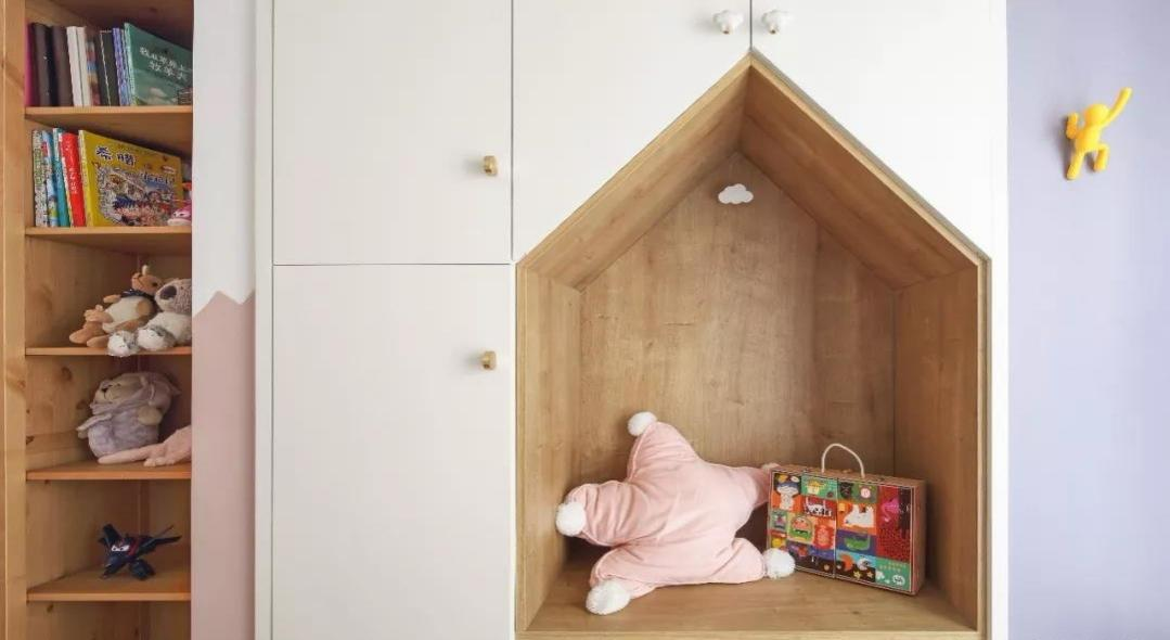 85㎡MUJI風創造「最大坪效」，垂直高度裝點復合空間