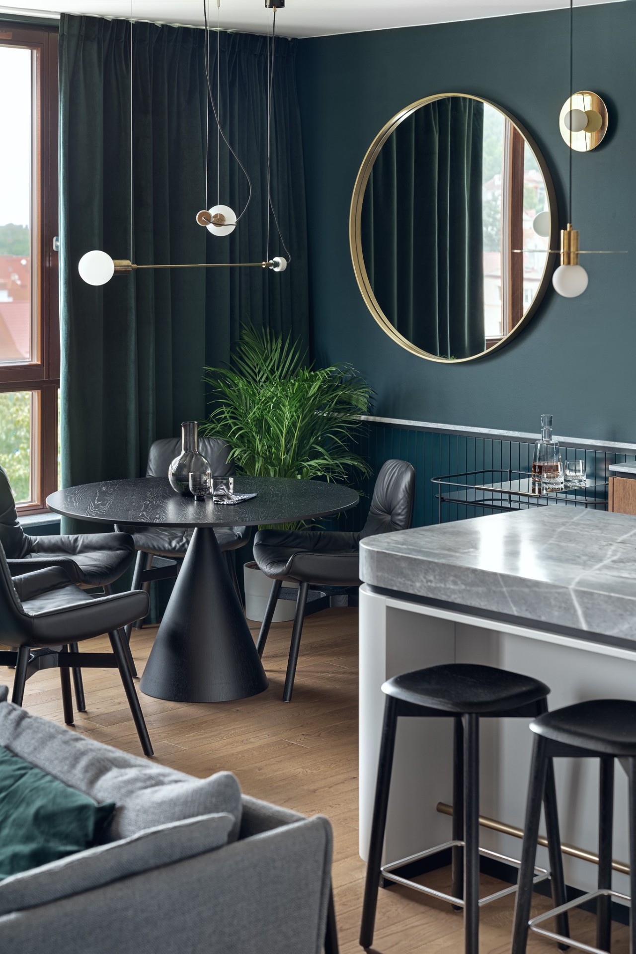 79㎡斜頂閣樓變身小型別墅，縱享音樂與酒的品質(zhì)生活