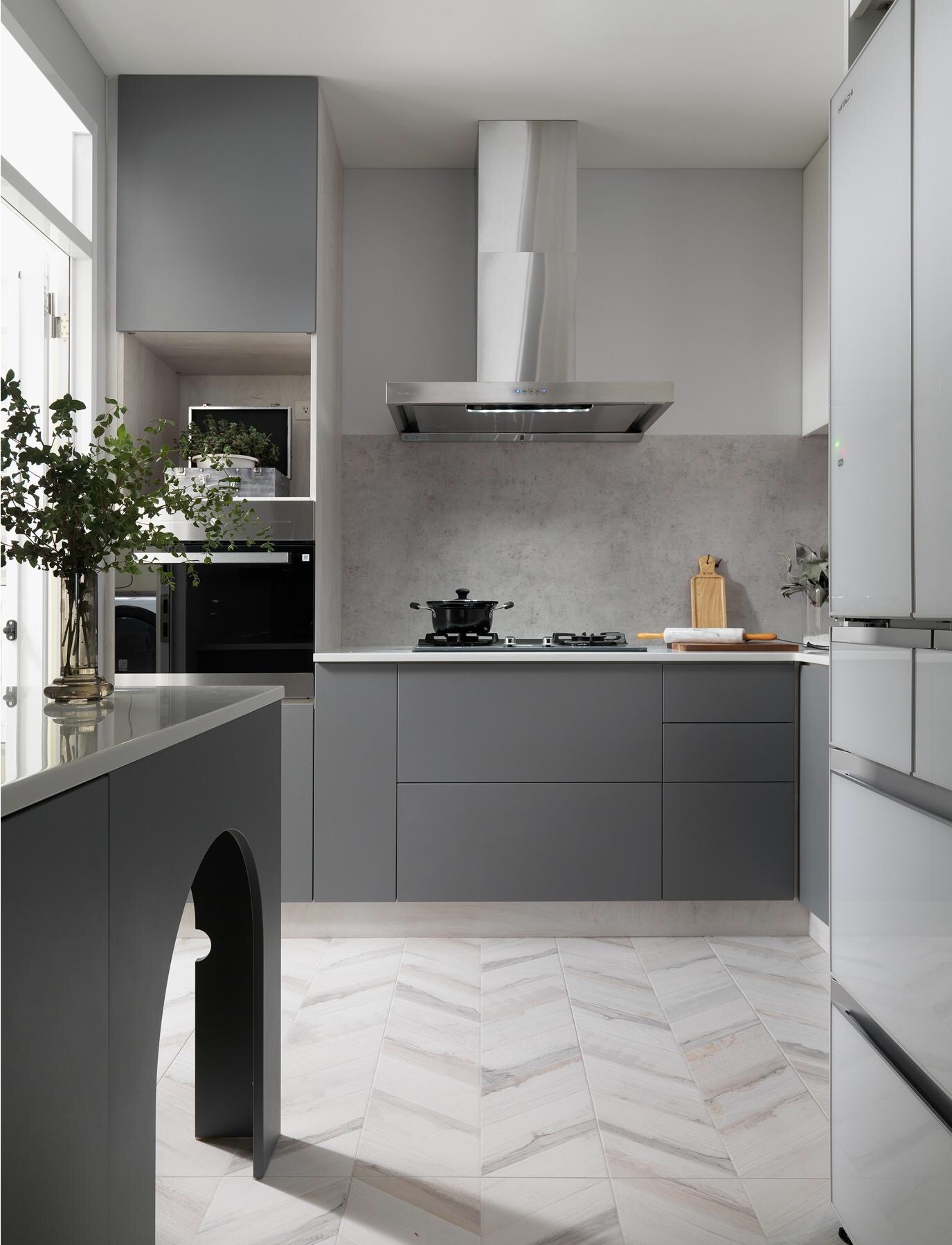 “既可獨處又可相融”廣州夫妻用愛滋養(yǎng)的130㎡極簡家