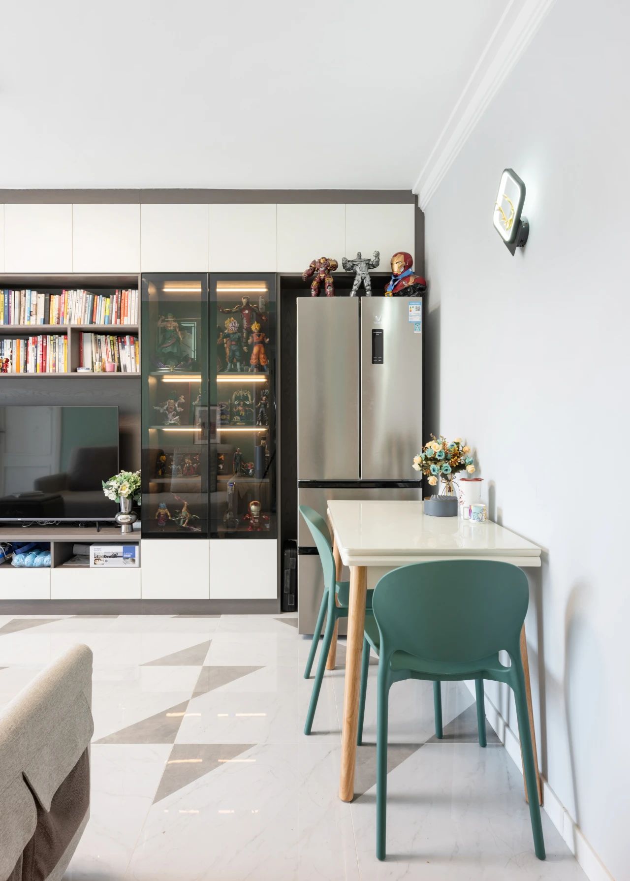 64㎡小戶型裝修 | 做好頂天立地柜，90后夫妻血賺30㎡收納，實(shí)用！