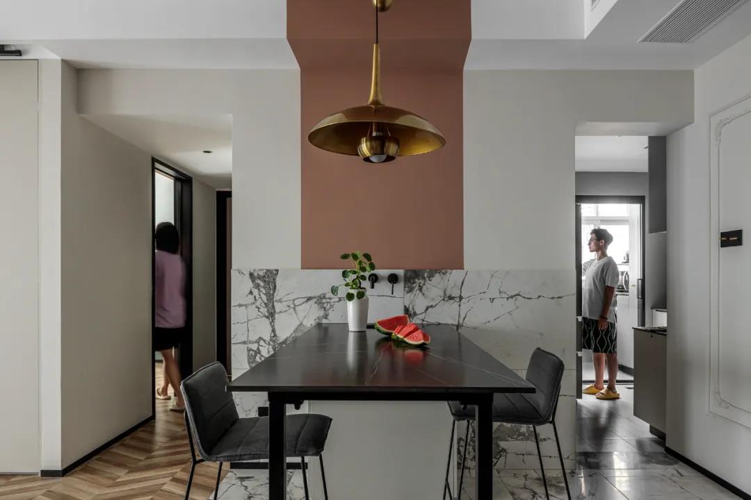 90后『婚房改裝記』，與愛人萌寵為伴，幸福感UP UP!