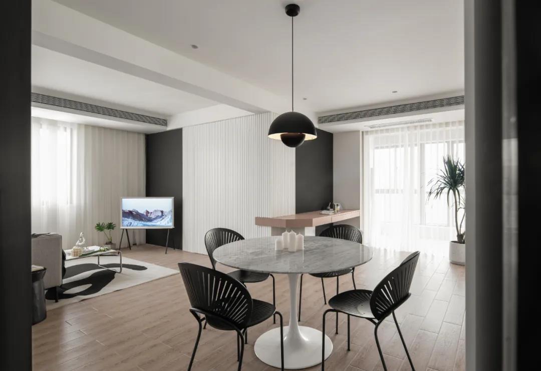 武漢98㎡「奧利奧風」，創意腦洞治愈細節控！