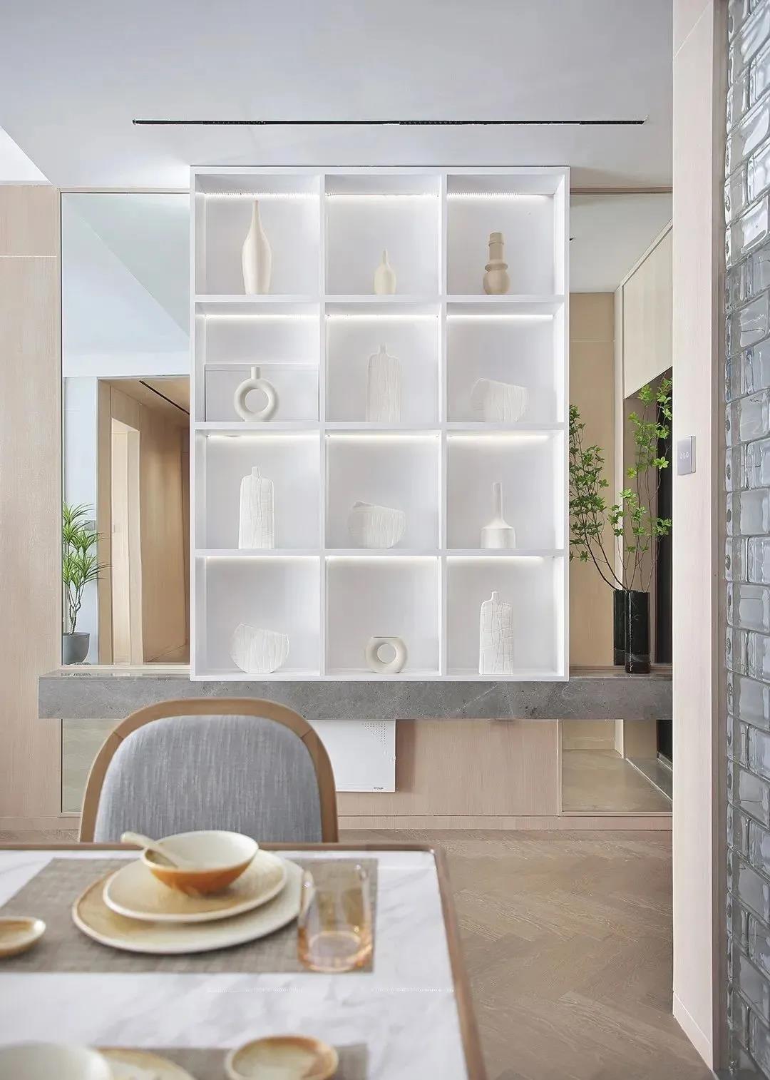 『走廊神利用』2㎡也能造出一個衣帽間，值得借鑒！