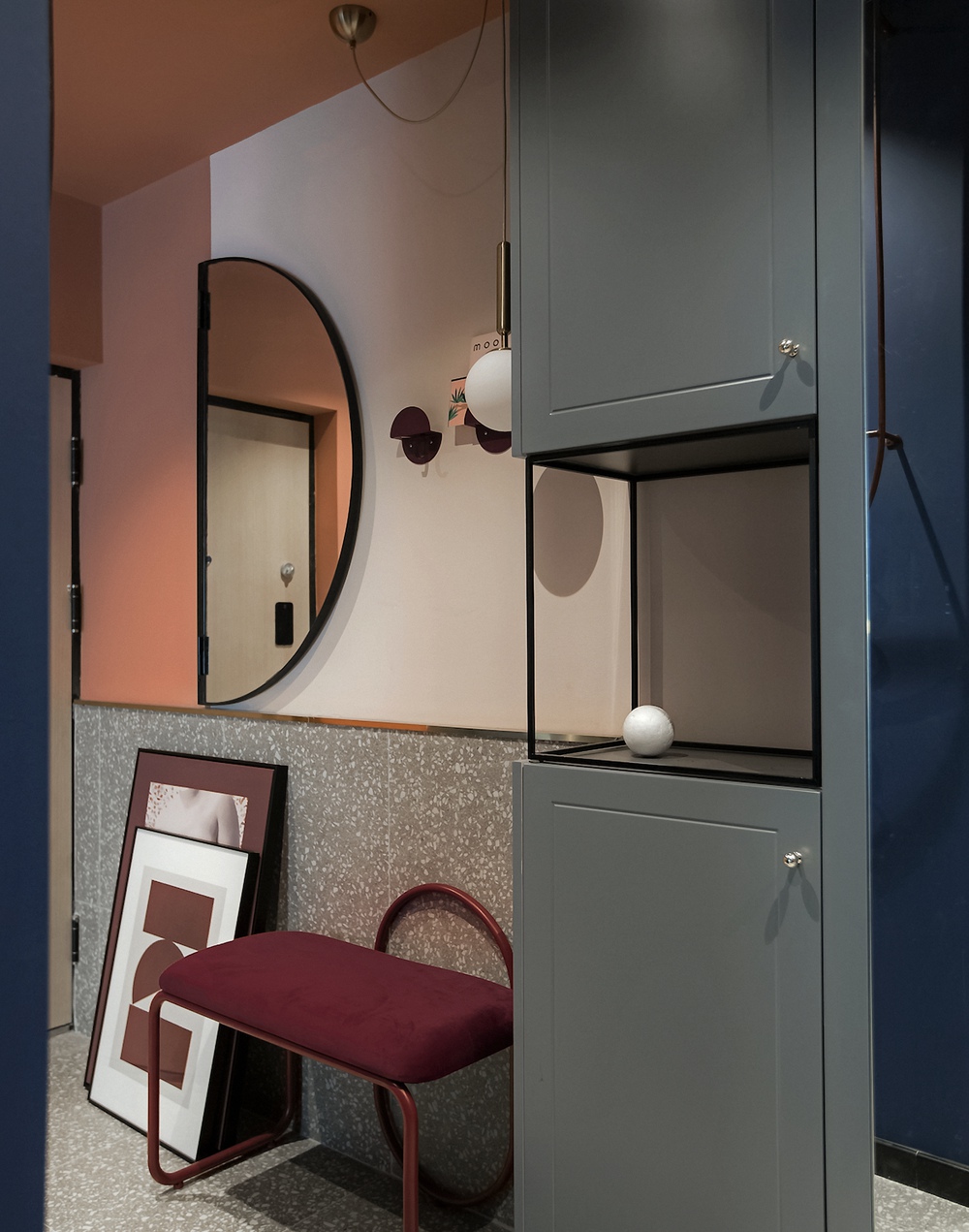 設計師的85㎡『孟菲斯宅』，過道吧臺+酒柜，審美太高級！