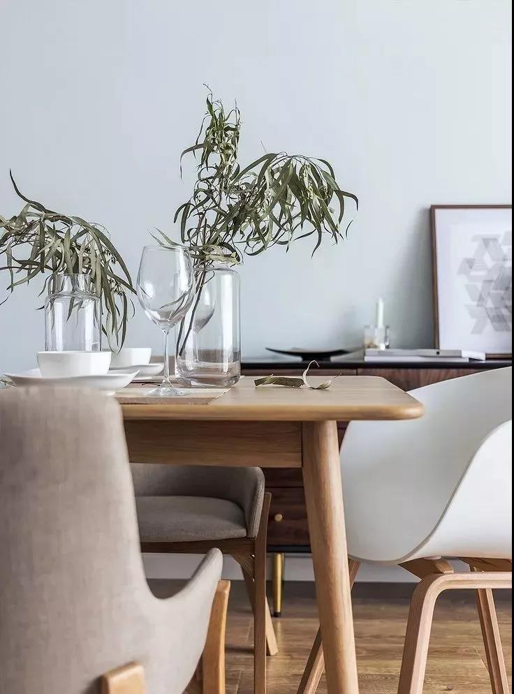 135㎡不按常理出牌，書桌竟成軟隔斷，盡顯大宅格調！