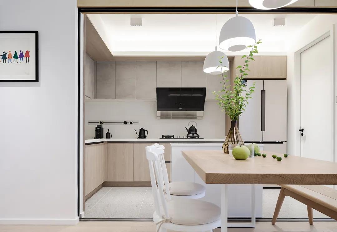 上海學區房神級裝修，暗藏37㎡收納，四人居住0雜物！