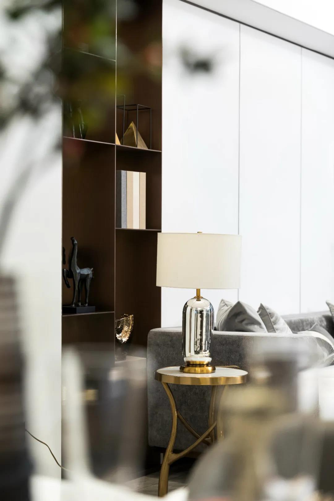 130㎡裝出「赫拉宮殿」般恢弘氣勢，美到骨子里