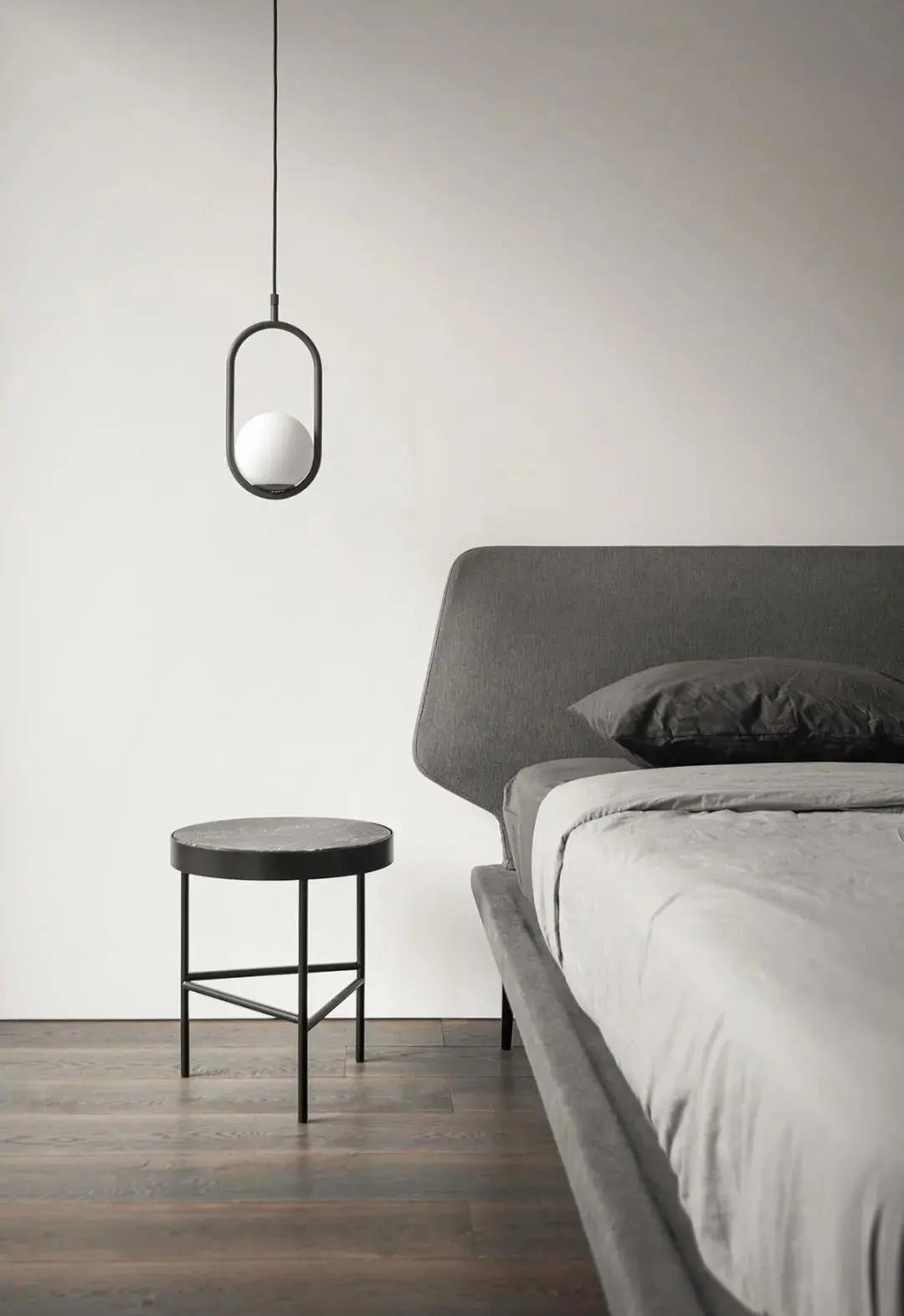 140㎡3居改2居，客廳去電視沙發，這屆年輕人真會玩！