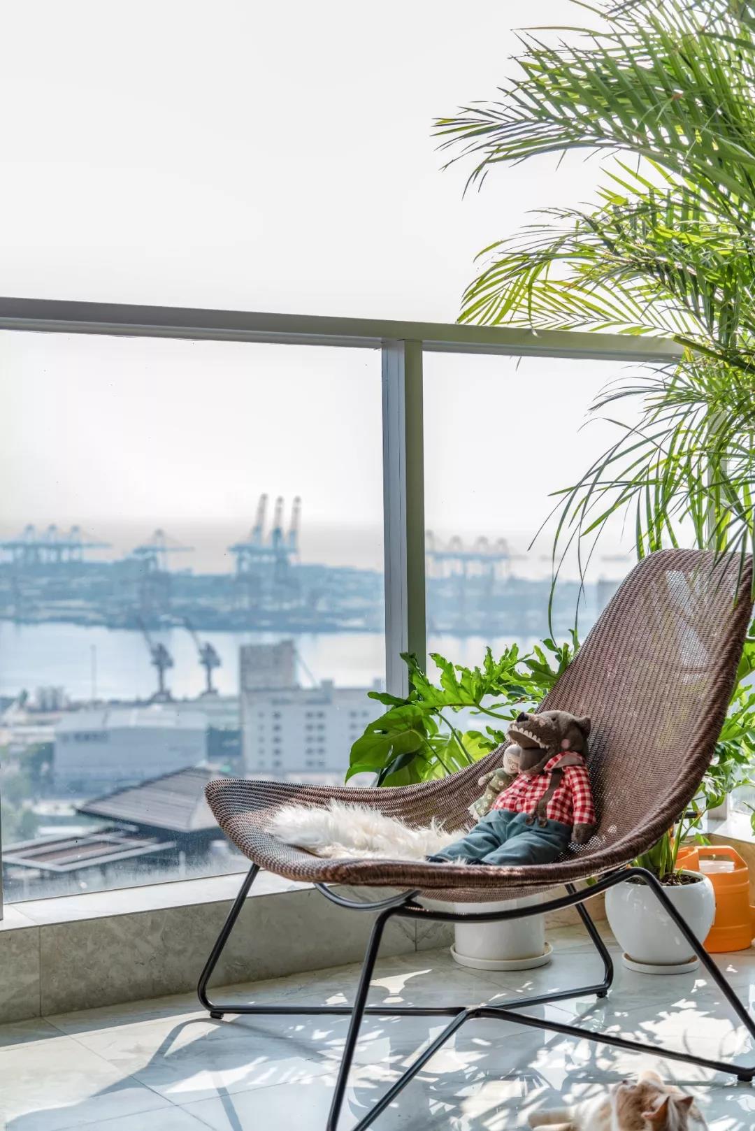 85㎡絕美海景婚房，收納多到犯規，兩人一貓太舒適！