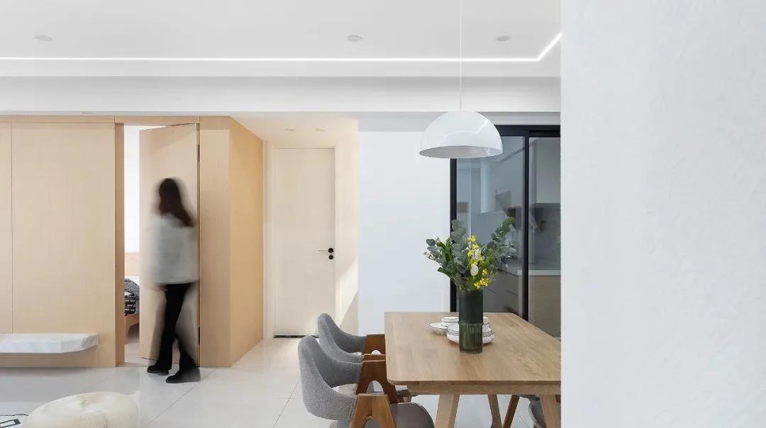 110㎡簡約宅入住一年也不亂，西安夫妻變收納達人來支招