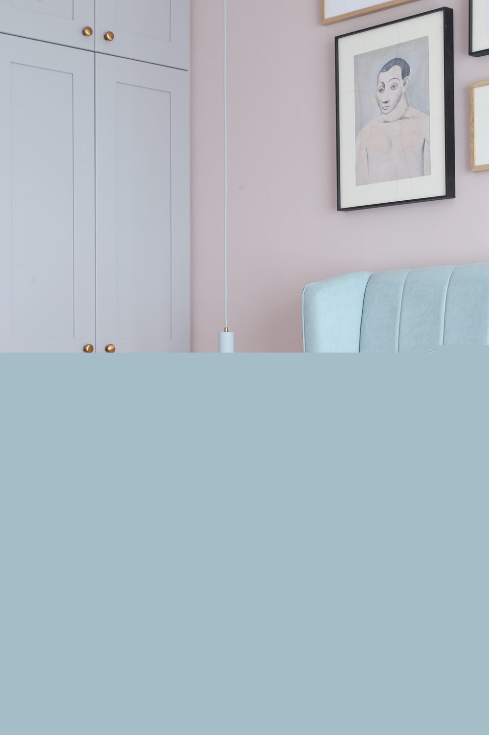 客廳變成“朋友圈”，取消電視后，我的婚房寬敞了一倍！