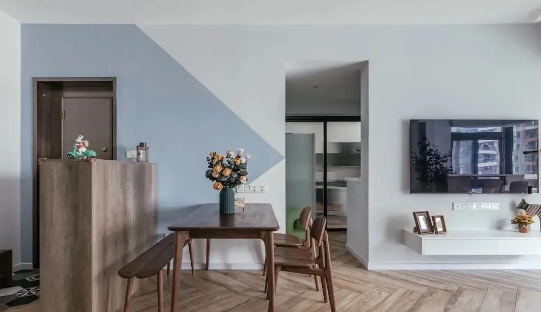 天津85㎡小戶型兩居巧利用，為貓主子再造出1㎡，太有創(chuàng)意！