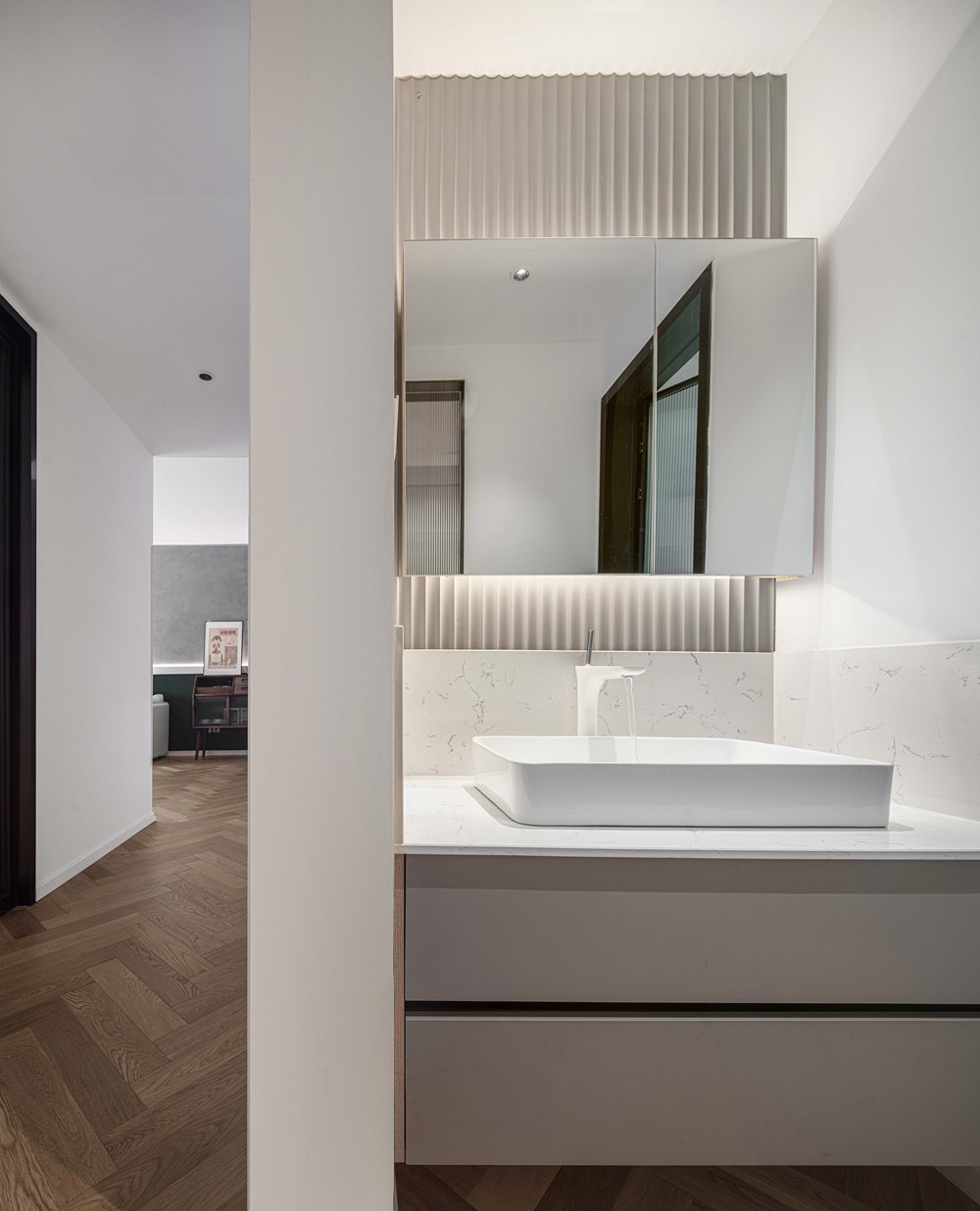 小夫妻80㎡兩居爆改，空間神規劃，一間房變成書房+衣帽間