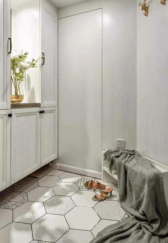 “奇葩戶型”完美變身優雅美式三居，原來鋼琴可以這樣放！